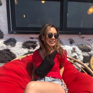 Meet your Posher, Jacqueline